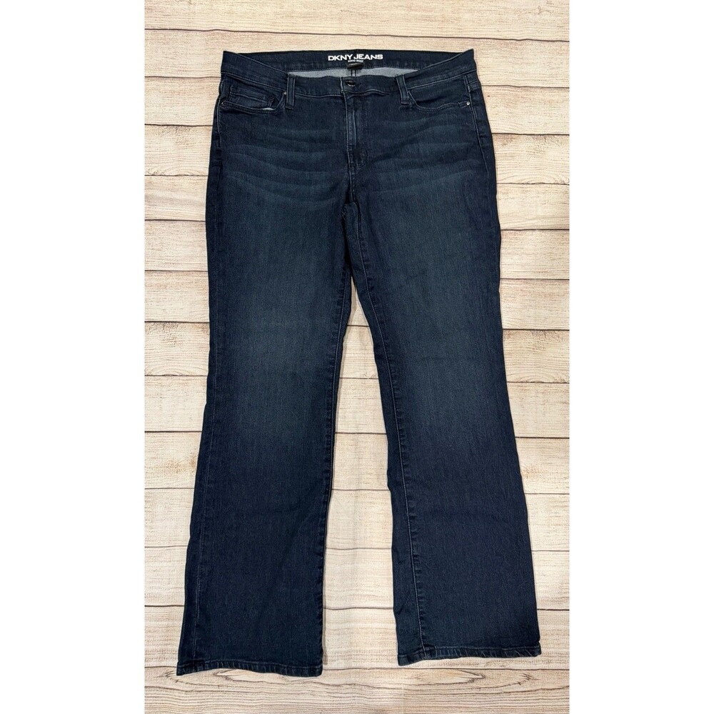 NWT DKNY Soho Classic Bootcut Women Jeans Size 14P Blue Dark Wash Mid Rise